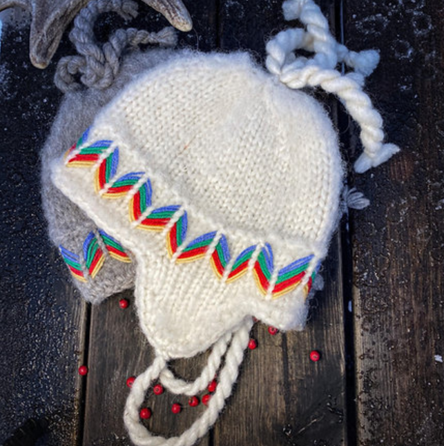 Lovikka hat for adults