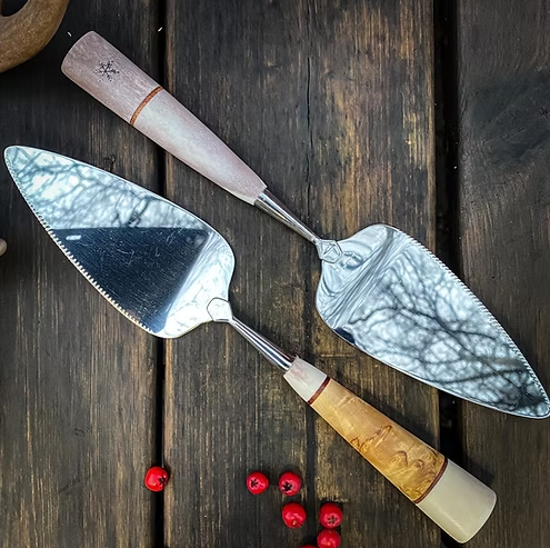 Cake Server