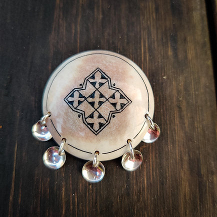 Ello Brooch