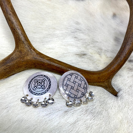 Ello Brooch