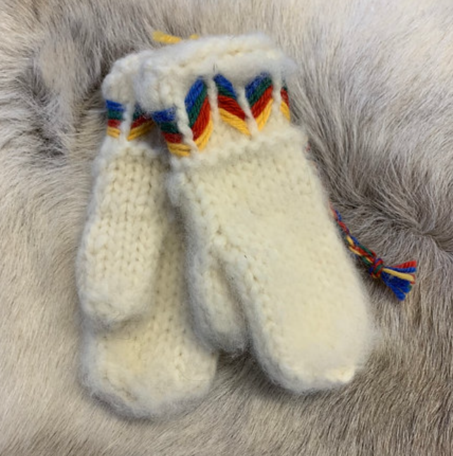 Lovikka mittens for children