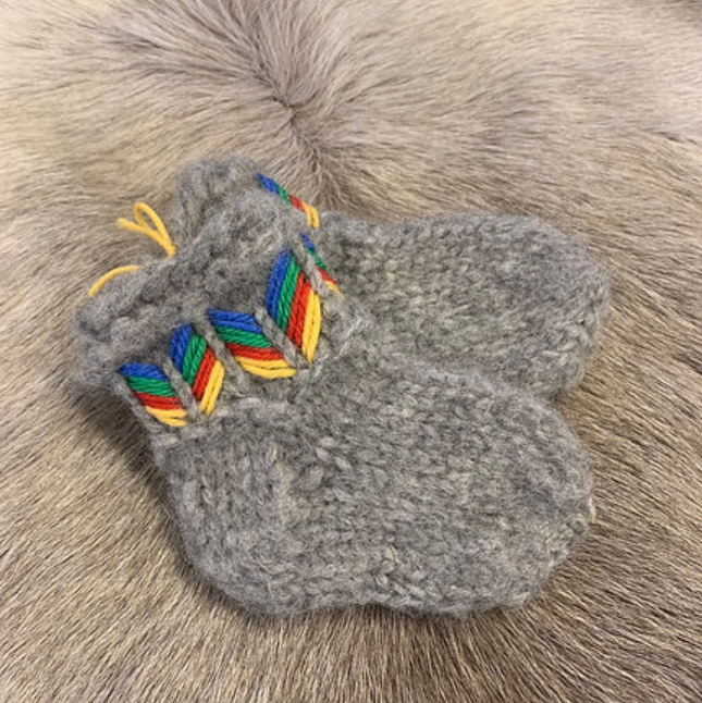 Lovikka socks for children