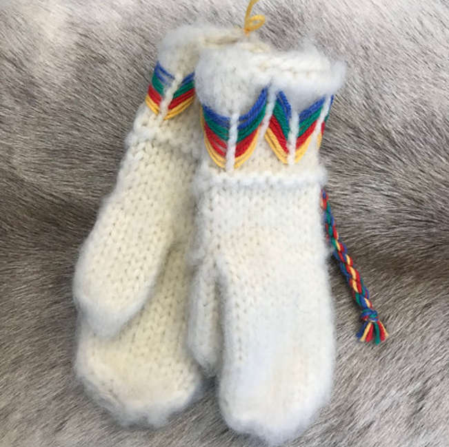 Lovikka mittens