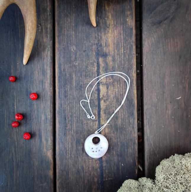 Eva Pendant